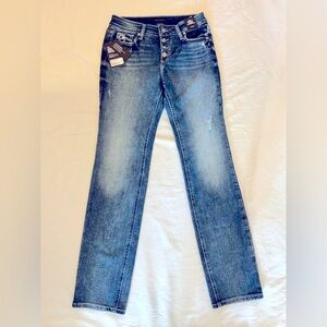 Silver Suki Straight jeans.